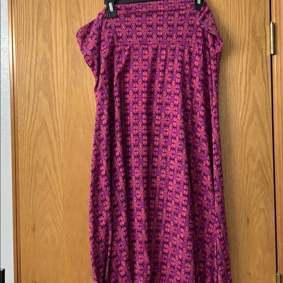 LuLaRoe Dresses & Skirts - LuLaRoe Maxi Skirt size 3x